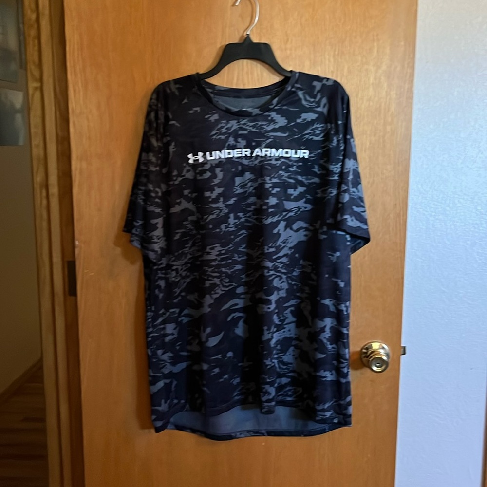 Nice Under Armour Shirt
